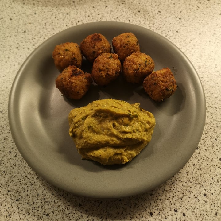 photo of Migros V-Love Falafel shared by @turbo1312 on  07 Sep 2023 - review