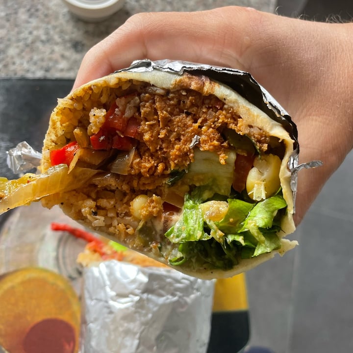 photo of Dalia Plant Power . Mex Burrito shared by @bebo9929 on  03 May 2024 - review