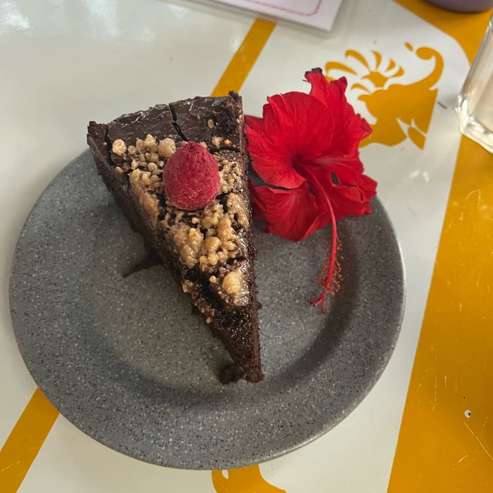photo of Gracias Madre Taquería Vegana Pastel Matilda shared by @jomaloto on  04 May 2025 - review