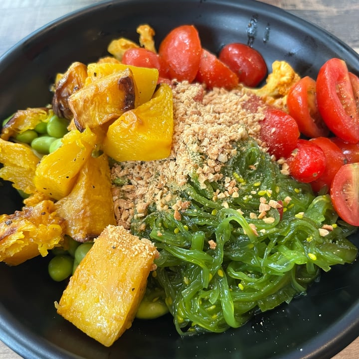 photo of The Autobus Brown Rice Bowl shared by @funotter37 on  02 Jun 2024 - review