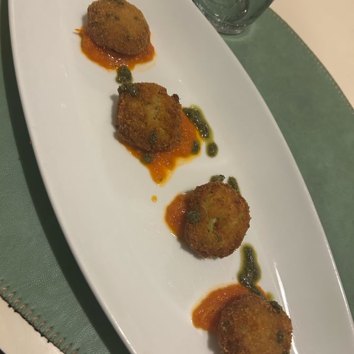 photo of Ristorante Antica Sosta a Combiate polpette sedano e broccoli shared by @miryvera81 on  04 Oct 2025 - review