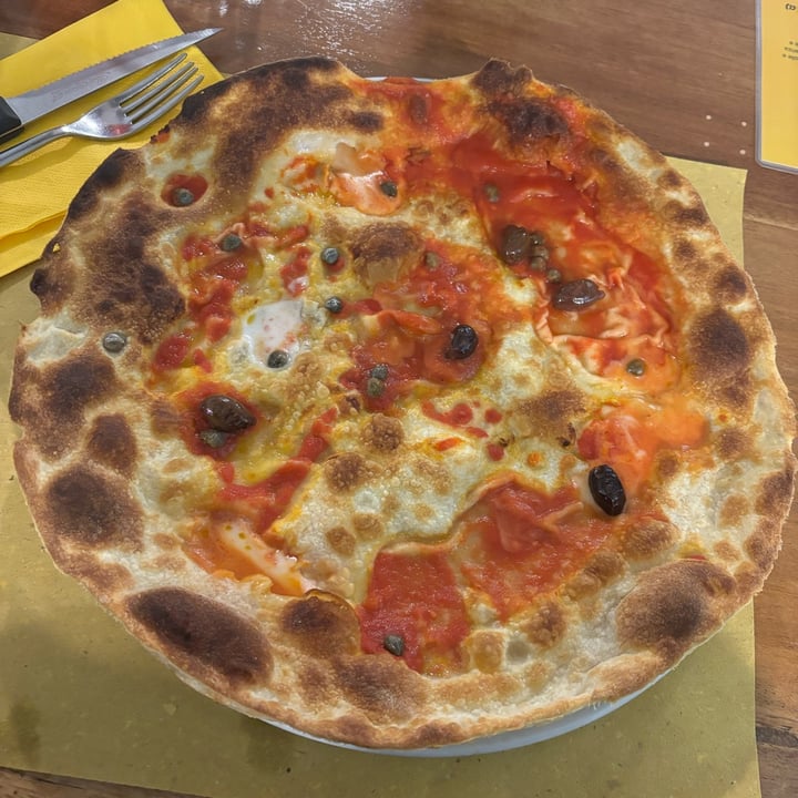 photo of Panizzeria Margug's Focaccia al formaggio di Recco (pizzata) shared by @doina on  17 Apr 2025 - review