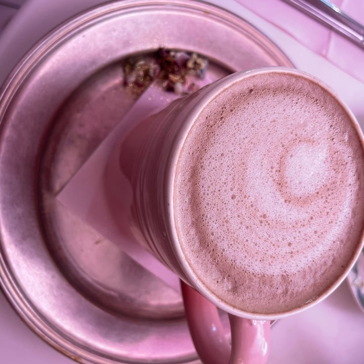 photo of Goddess Cafe Hot Chocolate With Oat Milk shared by @belovedseagull46 on  21 Apr 2024 - review