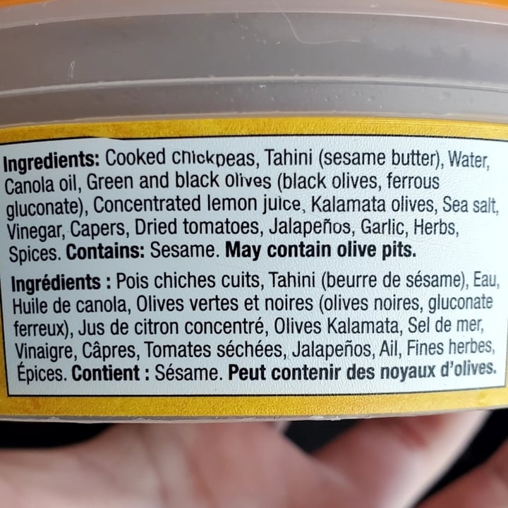 photo of Fontaine Santé Hummus olives grecques shared by @whatacuriousnotion on  23 Apr 2024 - review