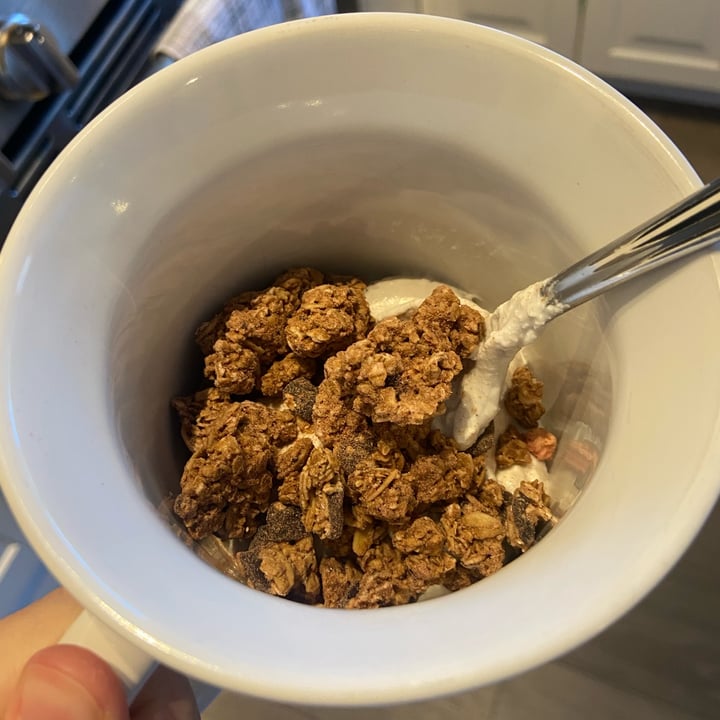 photo of Prana Granolove Chocolate Strawberry shared by @veggie-meg on  21 Jan 2025 - review