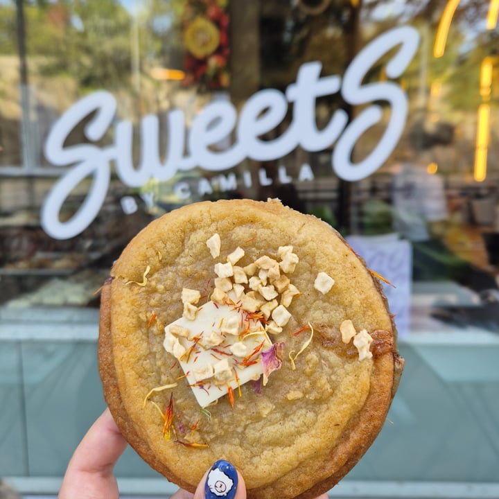 photo of Sweets By Camilla Apple pie cookie shared by @enkelvegan on  07 Oct 2025 - review