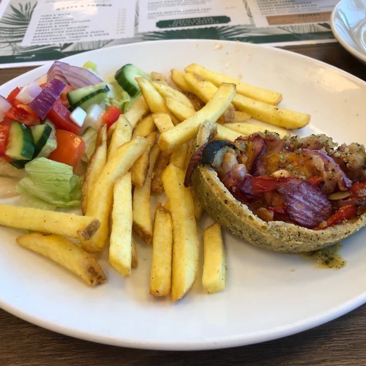 photo of Whitakers Garden Centre Vegan Mediterranean Tart shared by @debbiepinson on  20 Jan 2024 - review