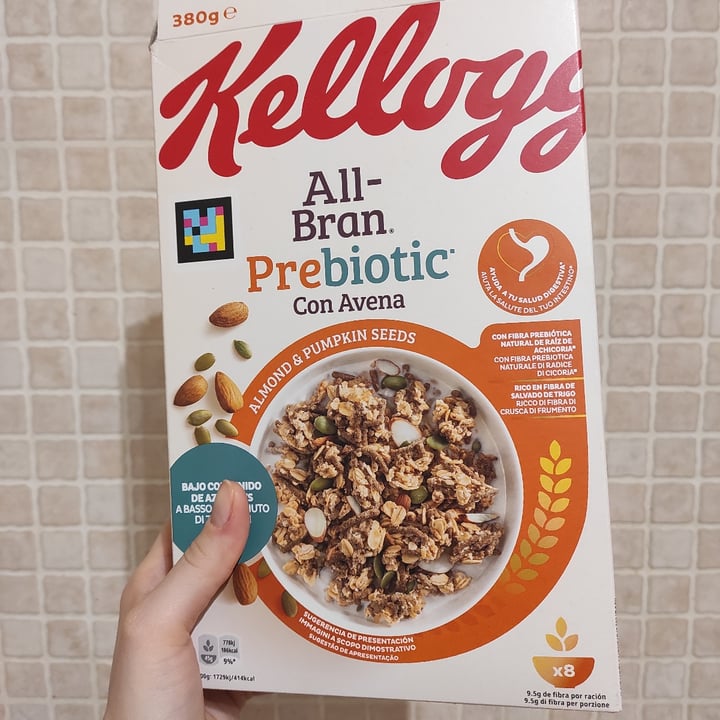 photo of Kellogg All bran prebiotic con avena shared by @niklabelloli1 on  16 Mar 2024 - review