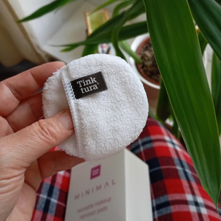 photo of Tinktura Minimal, reusable makeup remover pads shared by @gwenda on  05 May 2024 - review