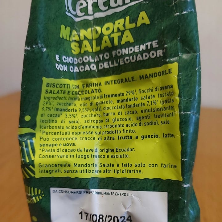 photo of Gran Cereale Gran Cereale mandorla salata shared by @tt8 on  25 May 2024 - review