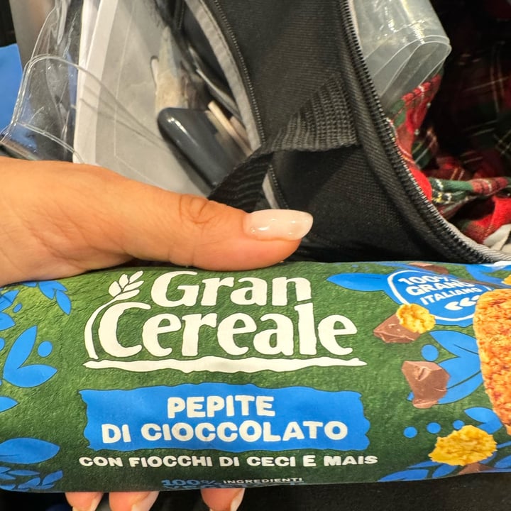 photo of Gran Cereale Biscotti con pepite di cioccolato, fiocchi di ceci e mais shared by @danycelapuoifare on  24 Jul 2024 - review