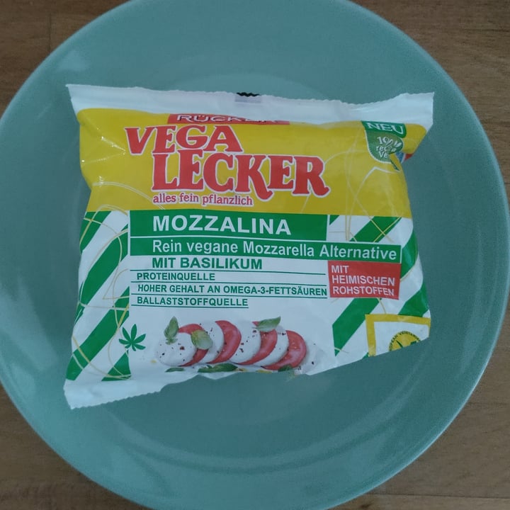 photo of Rücker vega lecker Mozzalina shared by @amelievegan on  25 Sep 2023 - review