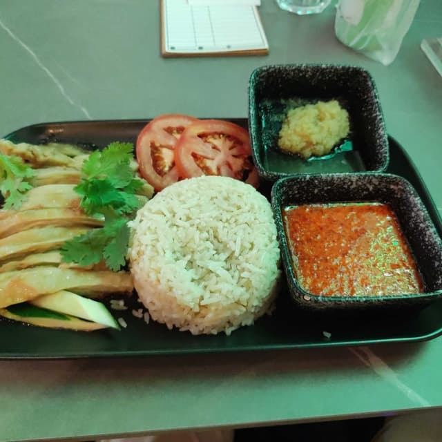Photo of the dish “Hainanese Chickless Rice”