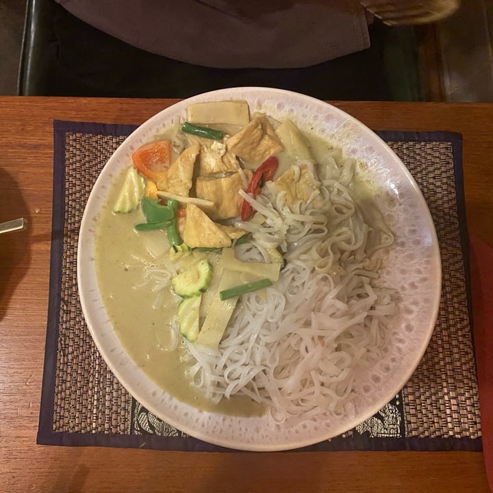 photo of Khomkhai Thai Cuisine Tofu Thai Green Curry (Gaeng Kiaw Waan) shared by @joeashwood on  24 Oct 2024 - review