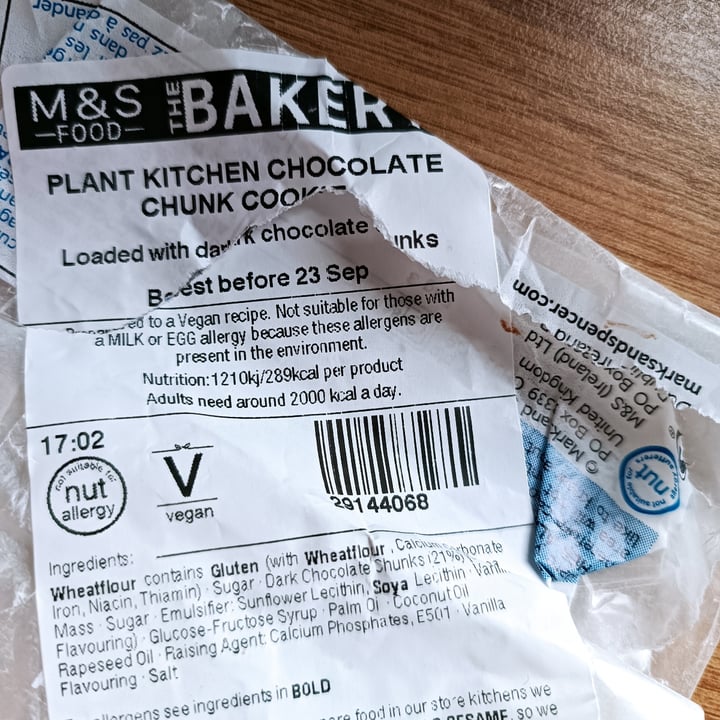 photo of Plant Kitchen (M&S) Vegan Chocolate cookie shared by @marieco on  23 Sep 2023 - review