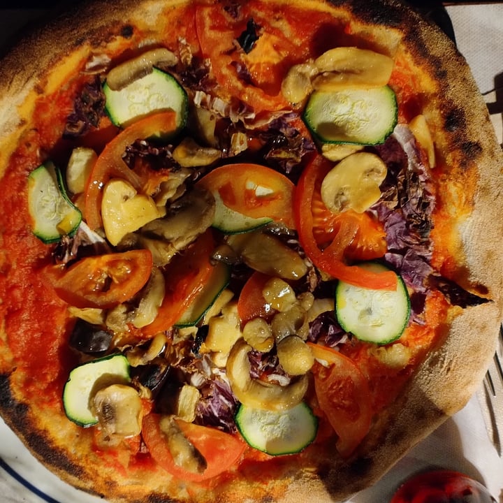 photo of Corte Farina Ristorante Pizzeria Pizza Naif shared by @casspita on  17 Apr 2025 - review