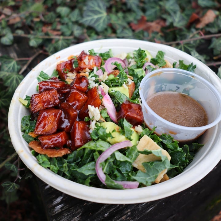 photo of Roots Natural Kitchen Pesto ceasar - BBQ Tofu shared by @lizmaselli on  29 Jan 2024 - review