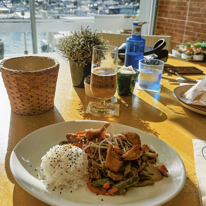 photo of My True Burger and Vegan Curry de Heura shared by @paulamayool on  15 Jan 2024 - review