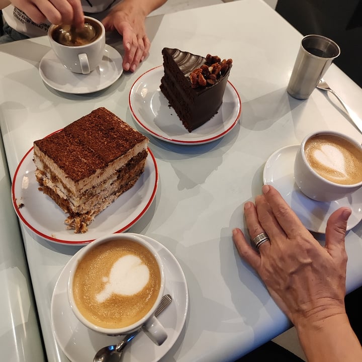 photo of Gordo Vegano Tiramisú shared by @annbe on  07 May 2025 - review