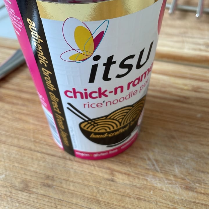 photo of Itsu itsu chicken ramen noodles shared by @lor on  29 May 2025 - review