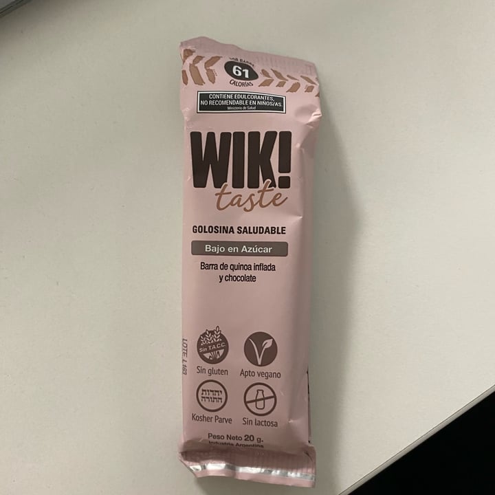 photo of Wik! Barra de quinoa inflada y chocolate shared by @anaacosta3c on  25 Aug 2023 - review