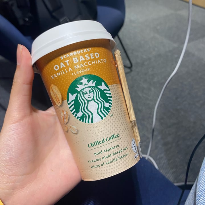 photo of Starbucks Oat based Vanilla Macchiato shared by @andreaxolotl on  14 Nov 2023 - review