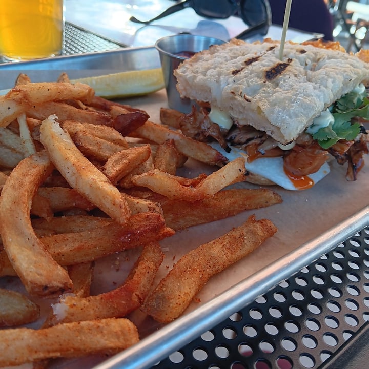 photo of Tonality Brewing Company Grilled Adodo Mushroom Sandwich shared by @ninetypercent on  04 Jul 2024 - review