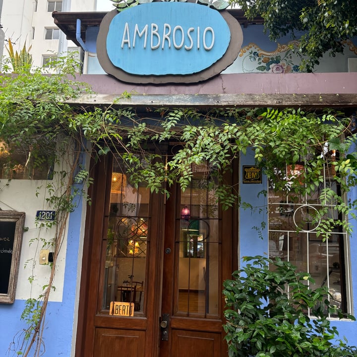photo of Ambrósio Café & Cozinha Afetiva cuscuz com legumes e abobrinha shared by @malulemos on  19 Oct 2024 - review