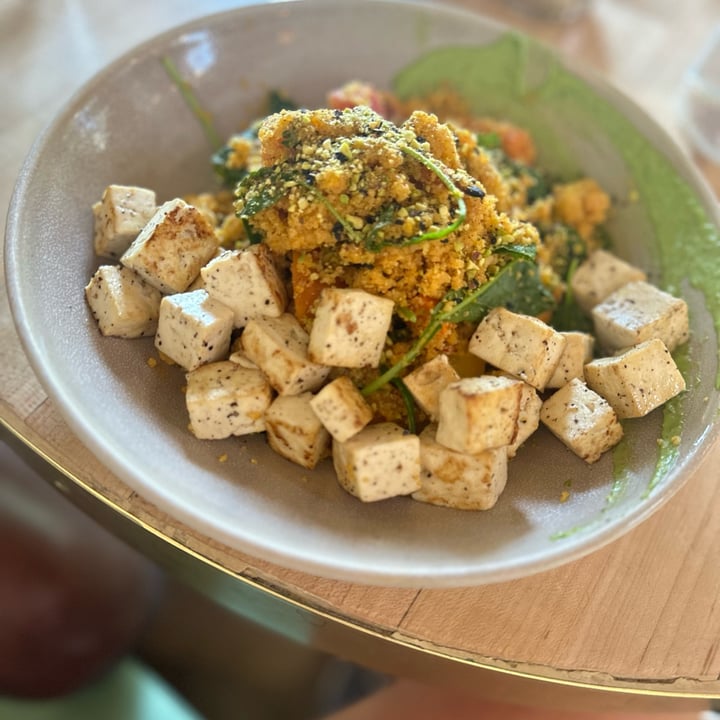 photo of The Butcher's Daughter Ancient Grain Bowl w/ seared tofu shared by @anniehafer on  03 Nov 2023 - review