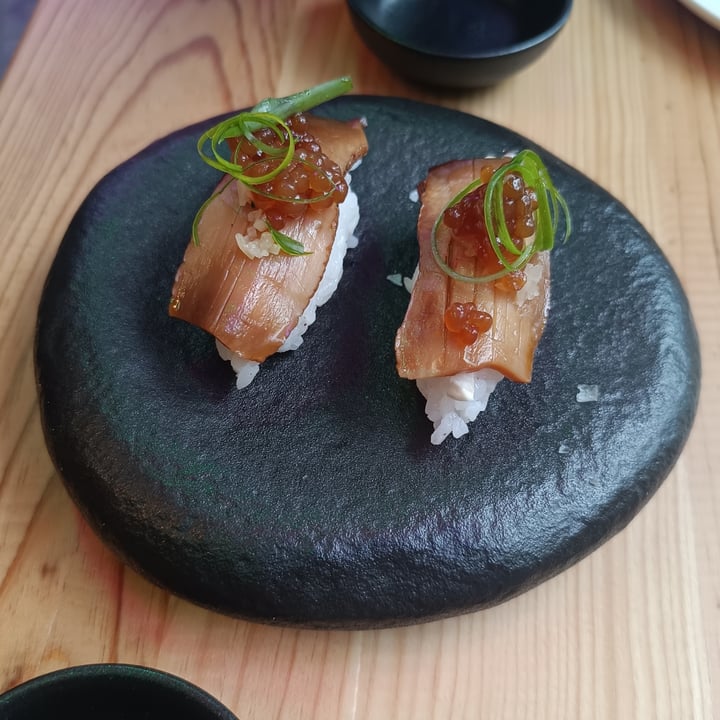 photo of Desoriente Cardo's niguiri shared by @lauretalaulau on  13 Sep 2025 - review