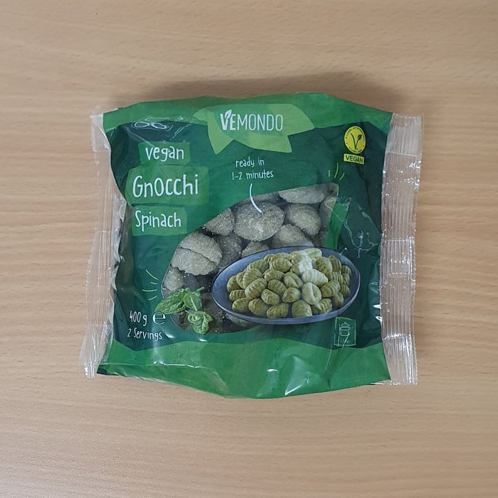 photo of Vemondo vegan gnocchi spinach shared by @fivefeetvegan on  19 Apr 2024 - review