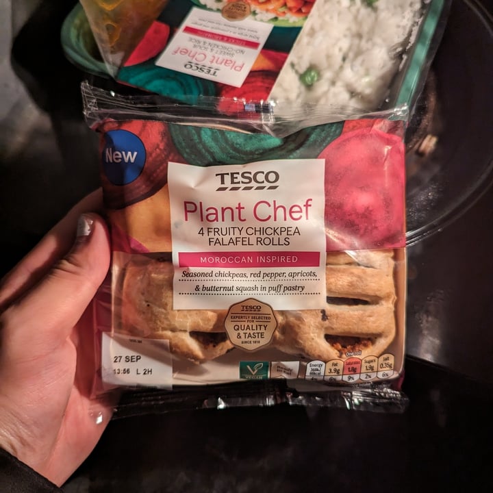 photo of Tesco Plant Chef 4 Fruity Chickpea Falafel Rolls shared by @katchan on  27 Sep 2023 - review