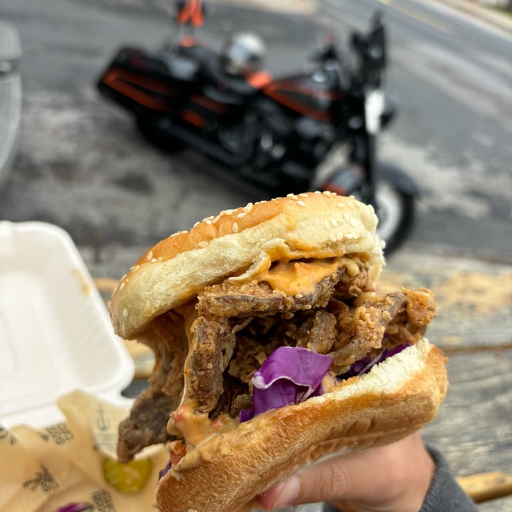 photo of Community Vegan Fried Oyster Sandwich shared by @heavenlygorilla42 on  06 Dec 2024 - review