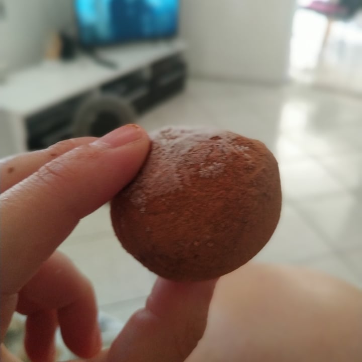 photo of Little Moons Belgian chocolate & hazelnut mochi shared by @gattopachanga1 on  05 Sep 2023 - review