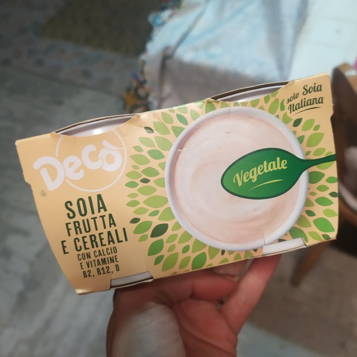photo of Decò yogurt soia frutta e cereali shared by @fraveganita on  08 Oct 2025 - review