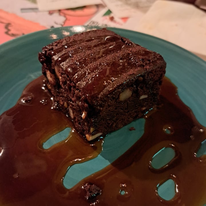 photo of The Millenium Autentico Irish Pub Original Guinness Brownie shared by @veeckie on  03 Sep 2023 - review