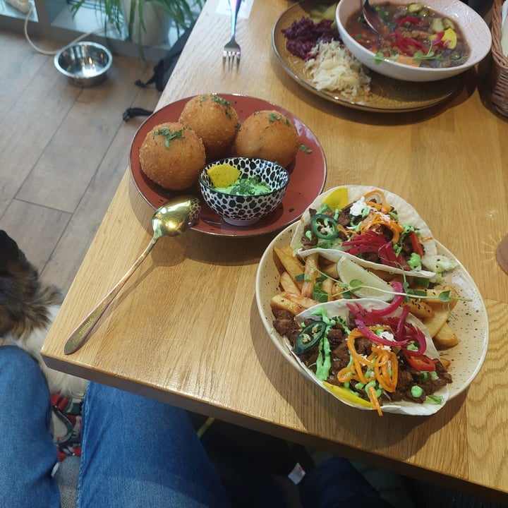photo of House of Seitan Plażka Tacos, stew, croquettes shared by @milenakowalczyk on  13 Jan 2024 - review