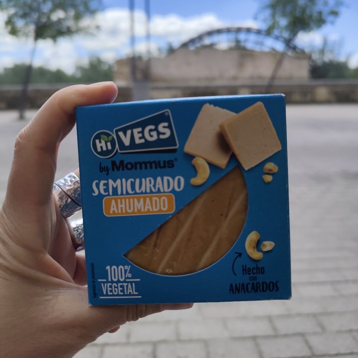 photo of Hi vegs Queso semicurado ahumado shared by @maka89 on  19 Apr 2025 - review