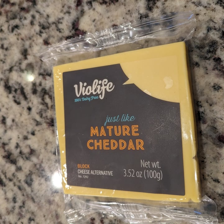 photo of Violife Mature Cheddar Style shared by @edav334 on  02 Jan 2024 - review