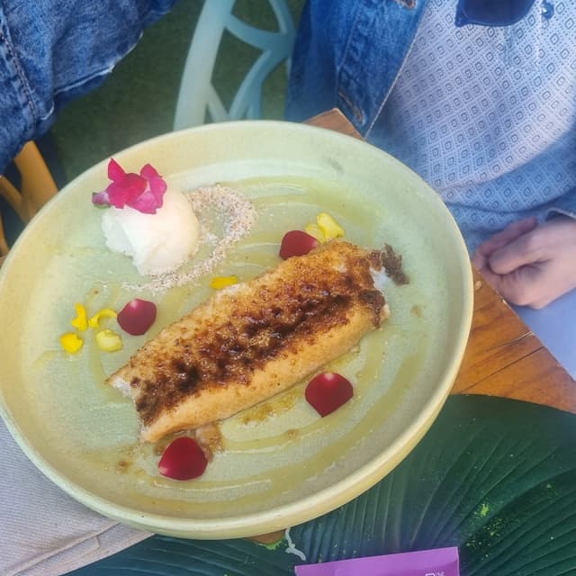 Photo of the dish “Torrija de piña”