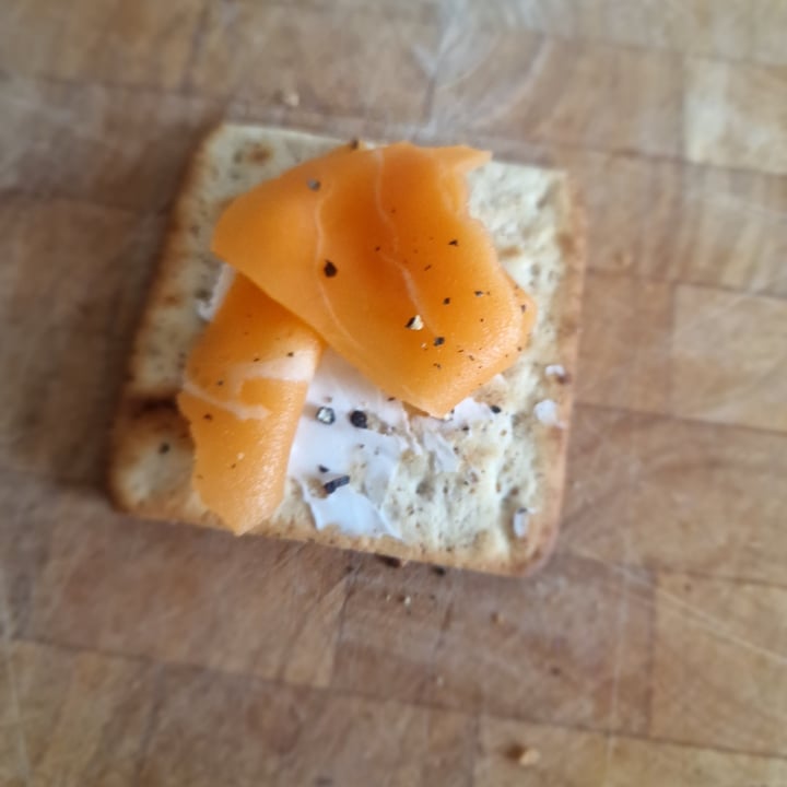 photo of Squeaky Bean smoked salmon style slices shared by @robreigo on  30 Dec 2023 - review