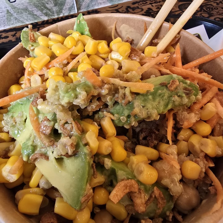 photo of POKE WOOD TORINO Poke Bowl Menu Pranzo shared by @alvi2957 on  07 Mar 2025 - review
