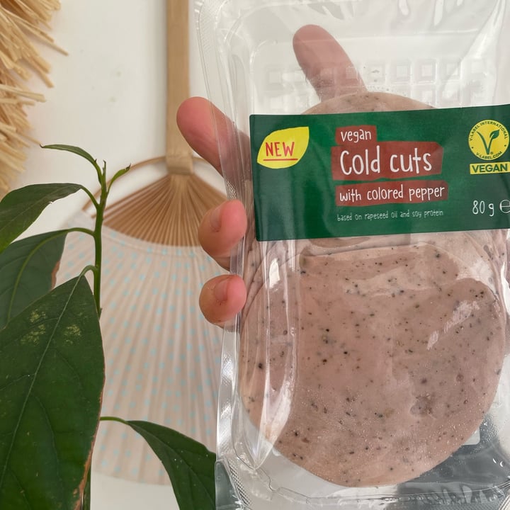 photo of Vemondo cold cuts with colored pepper shared by @violetta13 on  12 Jan 2025 - review