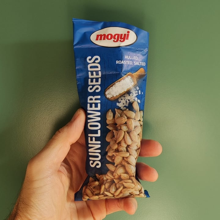 Mogyi Sunflower seeds Review | abillion