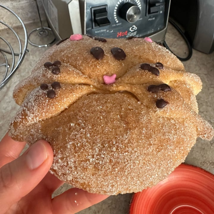 photo of Libres X Siempre - Panadería Vegana Pan de muerto shared by @nancy on  08 Oct 2025 - review