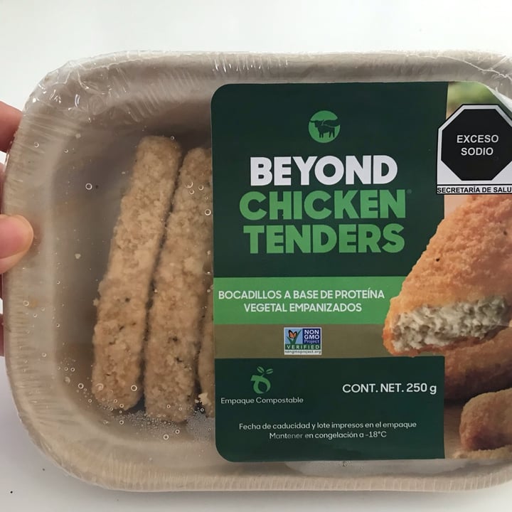 photo of Beyond Meat Chicken Tenders shared by @gabspp on  18 Feb 2024 - review