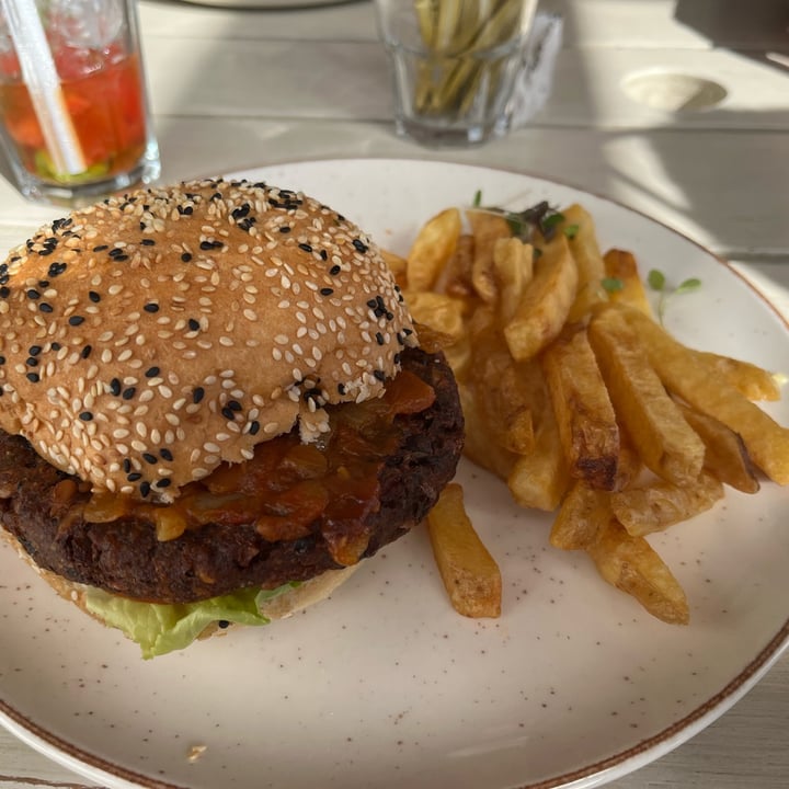photo of Ou Meul Melkbosstrand Black Bean Burger shared by @mimi2308 on  27 Jul 2025 - review