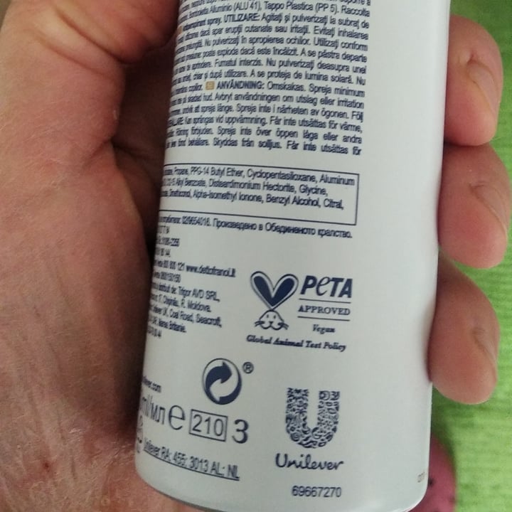 photo of Dove deodorante go fresh passion friut e lemongrass shared by @veggylove on  18 Apr 2024 - review