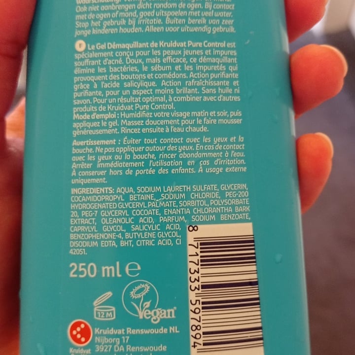 photo of Kruidvat pure control REINIGINGSGEL shared by @nuriawashungry on  08 Jul 2024 - review