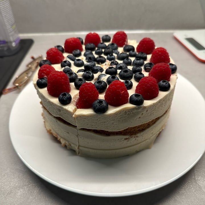 photo of EATERNIA Cheesecake Custom-made shared by @markir on  20 Aug 2023 - review